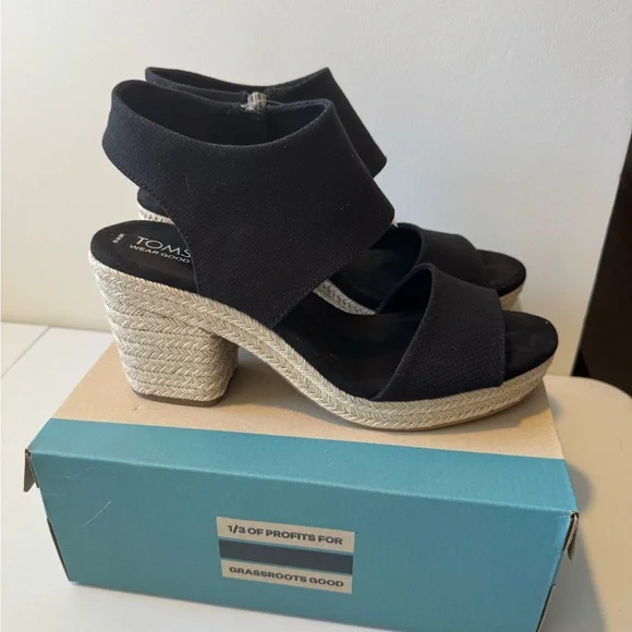 TOMS Women's Black Wedge Majorca Sandals, Size 12, BRAND NEW - Picture 3 of 5